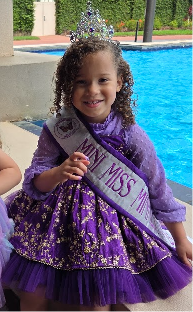 Mini Miss Minnesota division