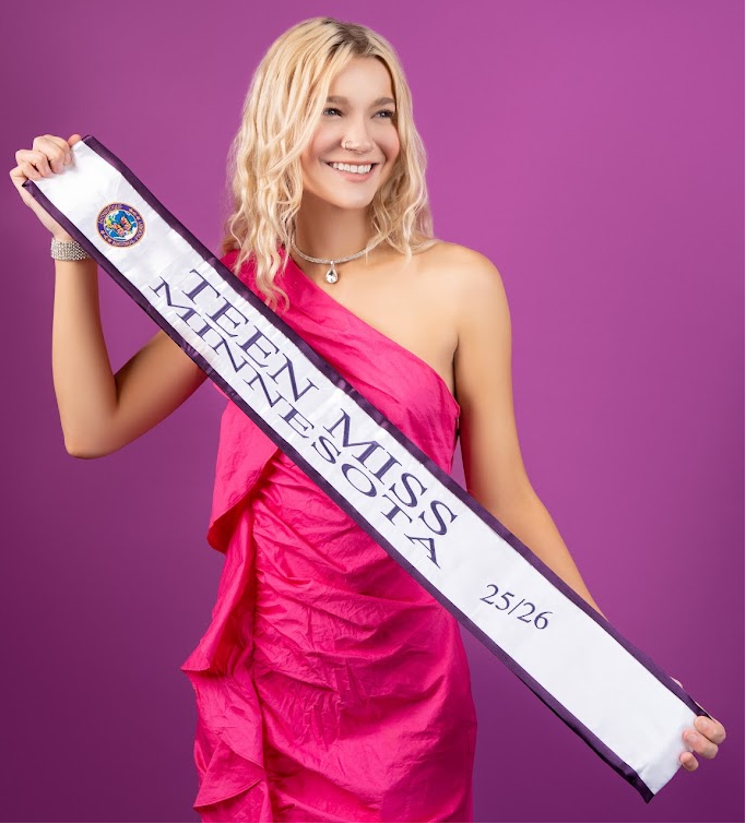 Teen Miss Minnesota division