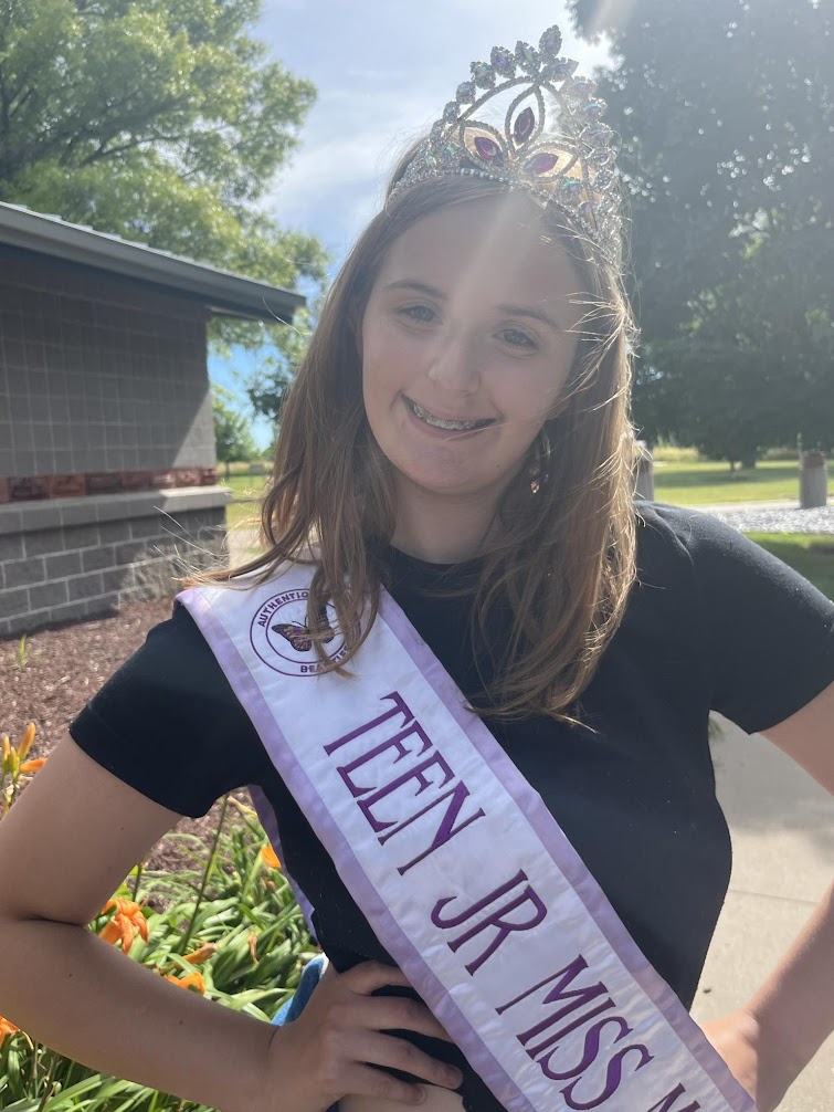 Jr. Teen Miss Minnesota division