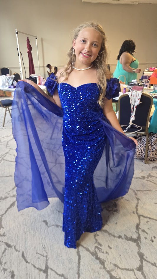 Behind the Scenes 6